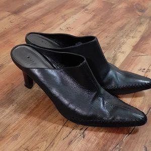 Pointed Toe Heeled Mules